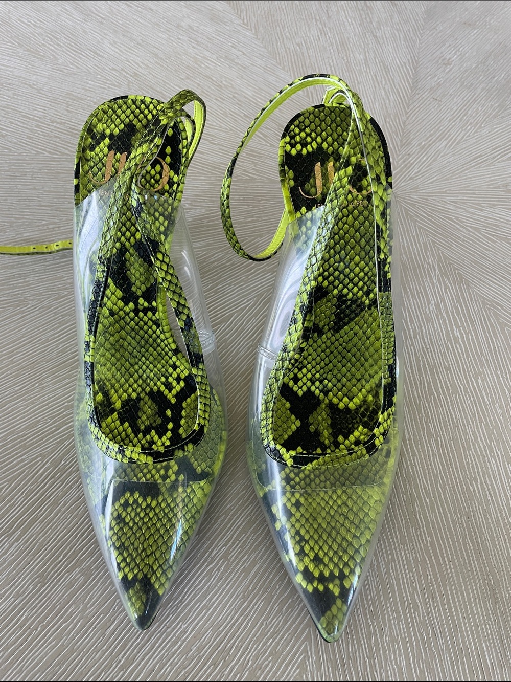 Jennifer Lopez Neon Green Snake-Print Pointed Toe Ankle Wrap Strap Size 8